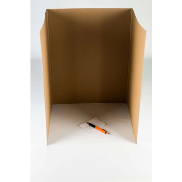 PREGRADA ZA VOLITVE KARTONSKA